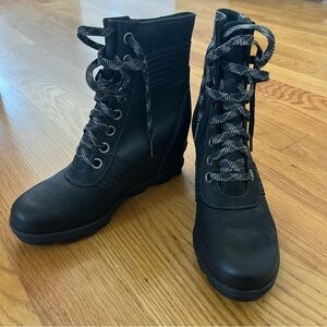 Sorrel lace up Lexi booties